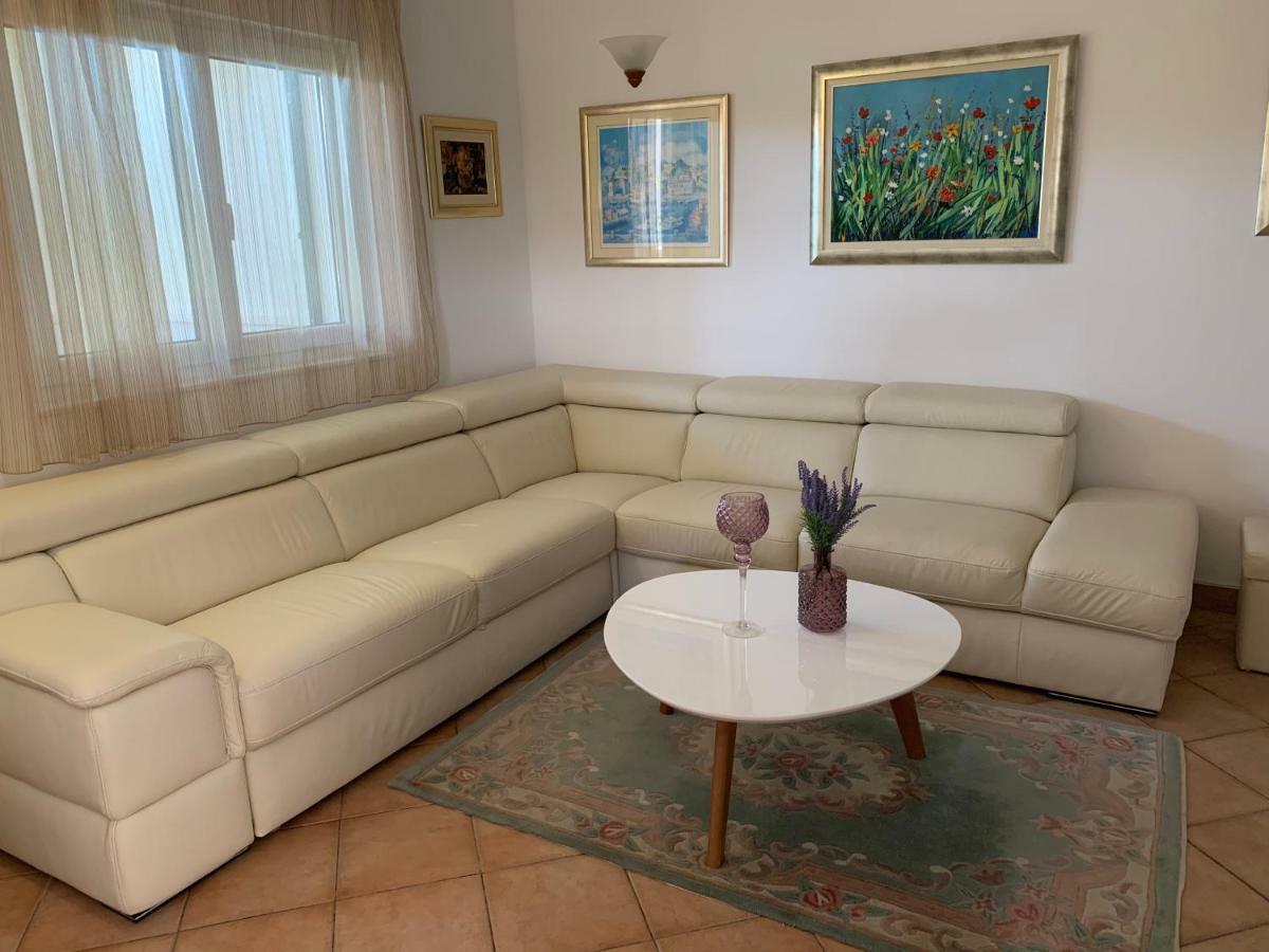 Apartman Stipic 1 Baska Voda Exterior photo